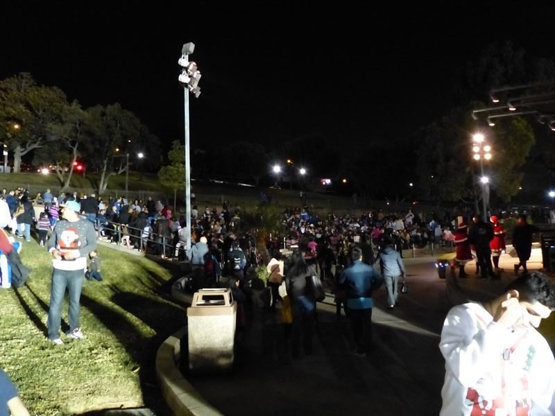 Holiday Snow Village 2015 03